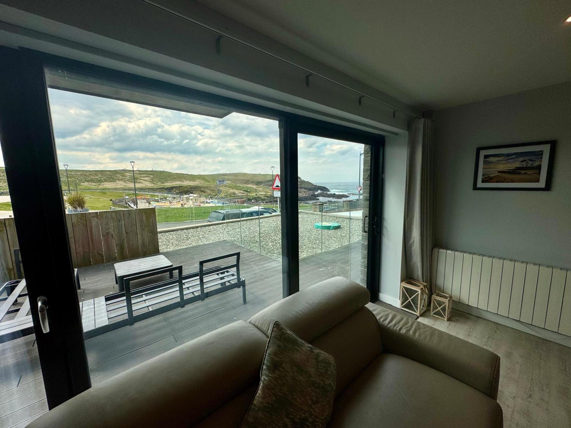 The North Cove, 20M To The Sea, Modern Studio Apartment Portrush Luaran gambar